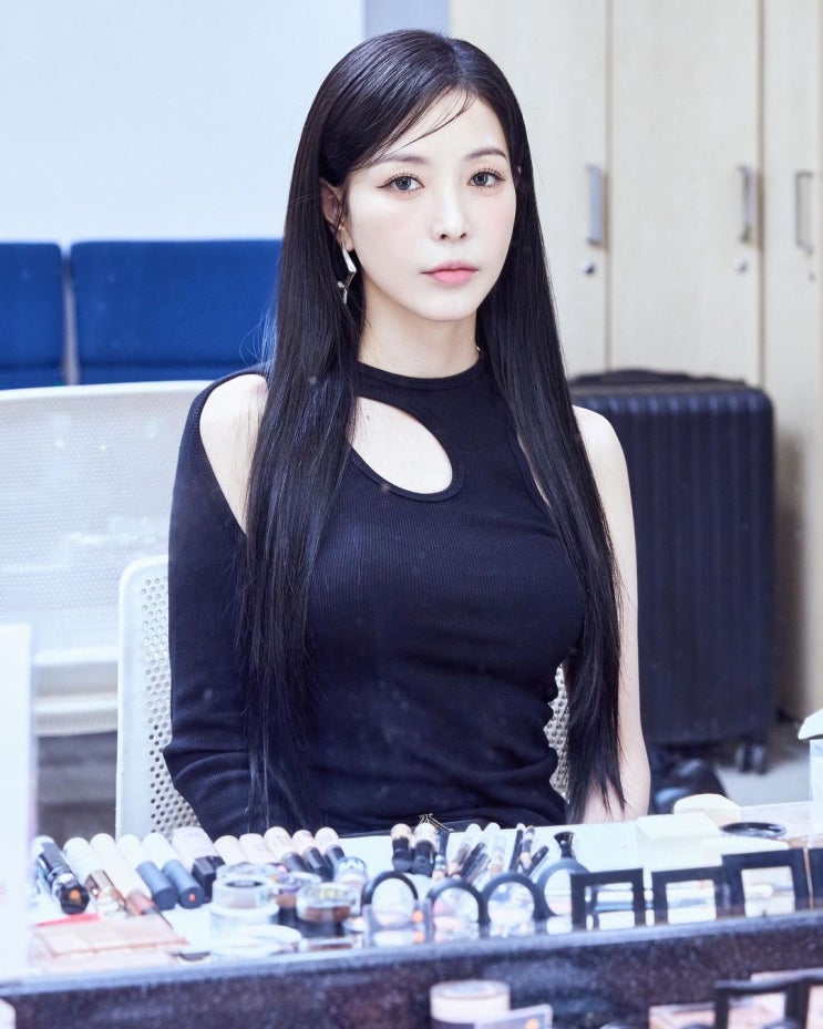 '은퇴 암시' 보아, 제 계약은 2025년까지..."걱정하지 말아요" '은퇴 암시' 보아, 제 계약은 2025년까지..."걱정하지 말아요"