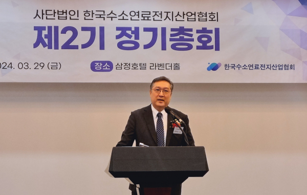 이두순 두산퓨얼셀 대표, 수소연료전지산업협회 회장 취임 이두순 두산퓨얼셀 대표, 수소연료전지산업협회 회장 취임