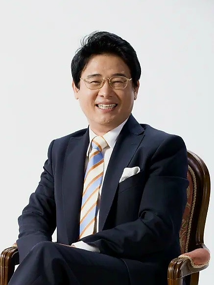 김병찬 섭외 지성과 재치를 겸비한 아나운서 행사 사회 MC 강연 특강 광고 추천 문의