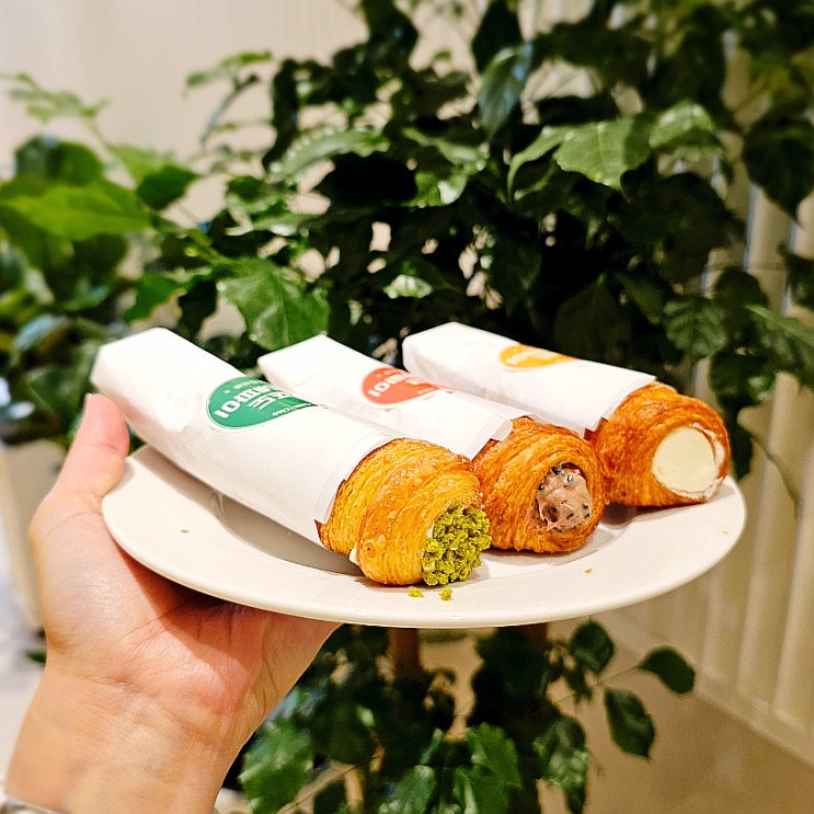  구미 산동 카페 각각 달달한 코르네 파이와 프렌치 피자 맛집