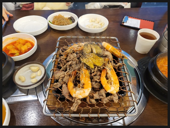  양주시 만송동 맛집 강경불고기 양주점 숯불 향 가득 해산물과 불고기의 조화