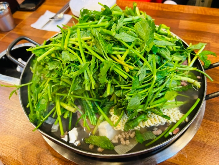  [서여의도맛집] 미나리 부대찌게 청식당