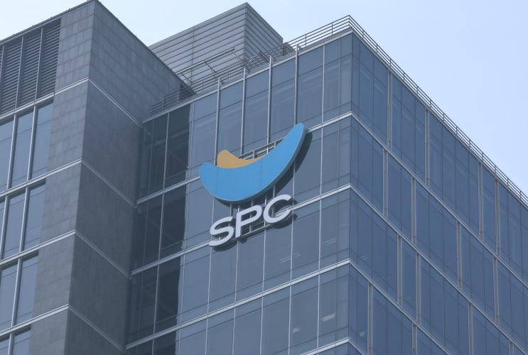 <b>허영인</b> ‘<b>구속</b>’, 子 희수 ‘마약’ 이력…SPC 승계 ‘빨간불’