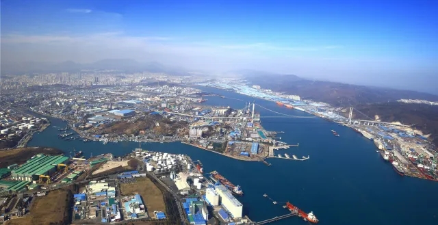 한국의 석유화학공단 -여수,울산,대산