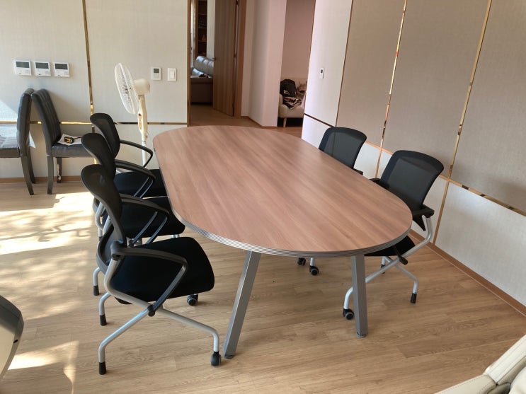  Conference Table _  Oval 회의용 테이블 _ 8인 _ 10인 _ 타원형