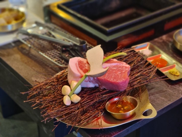  성수맛집 숙성돼지고기를 직접 구워주는 금일식당