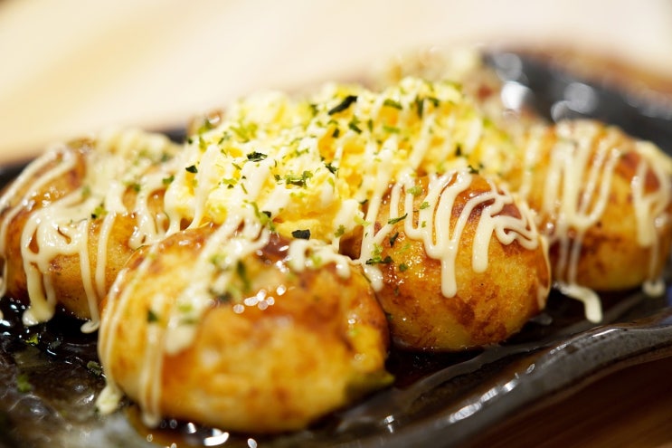 맛있는 일본 간식, 타코야키의 매력에 빠져보세요