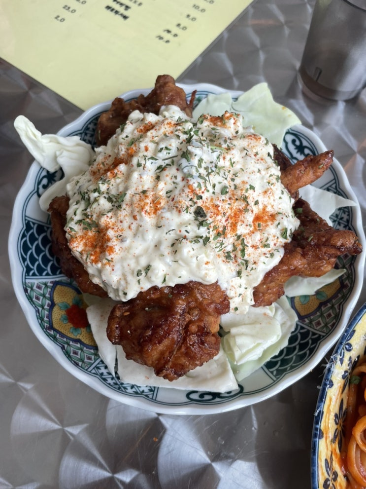  [압구정맛집] 일본에서 먹는 느낌이 나는 압구정로데오 맛집 난바스낵 (치킨난반,나폴리탄,명란버터감자)