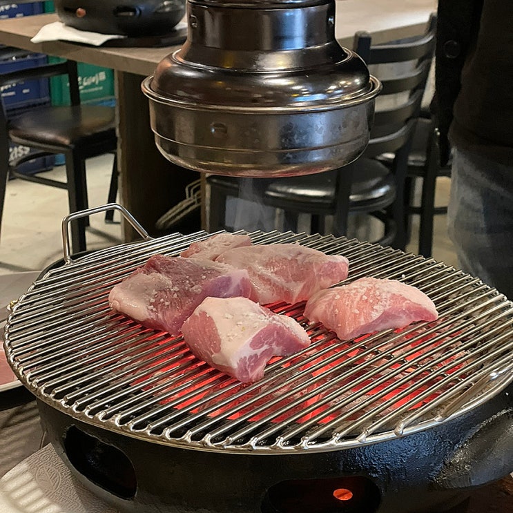  창원 신상 맛집 시댁:두툼한 한돈 맛집 아삭한 항정살
