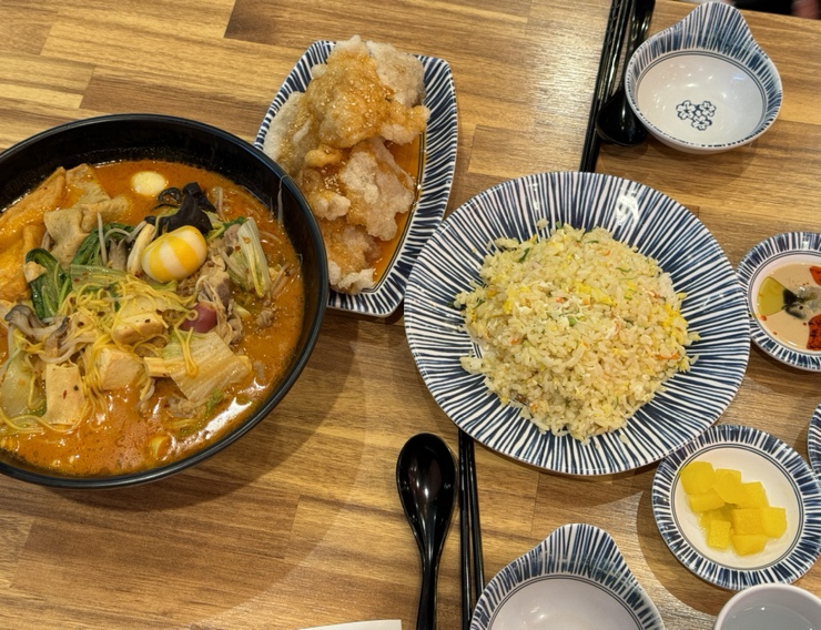  롯데월드 마라탕 마라공방 롯데월드점 석촌호수 벚꽃 구경하고 찾는 잠실 맛집