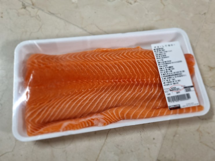  코스트코 연어 필렛으로 다시마숙성연어 곤부지메 만들기