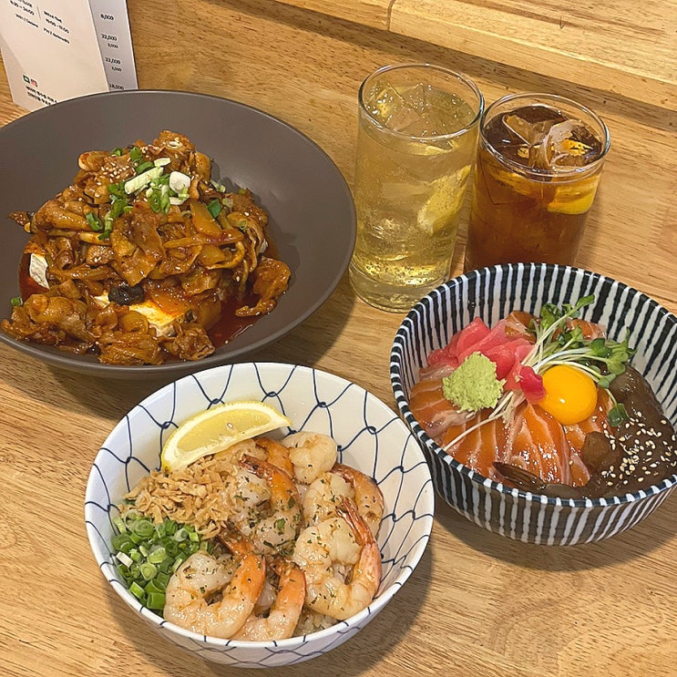  창원중앙동맛집 다다네식탁:혼밥하기 좋고 연어장덮밥 맛집