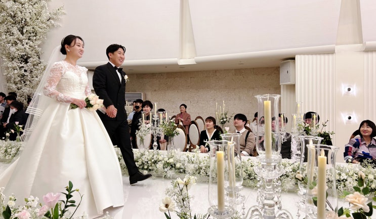  ‘내이름은수지' 의 현생 결혼식을 가다 - 천안아산역 CA웨딩컨벤션에서 펼쳐진 축하의 물결