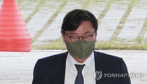 '<b>대북송금</b>·뇌물' 혐의 이화영, 1심 징역 15년 벌금 10억 구형