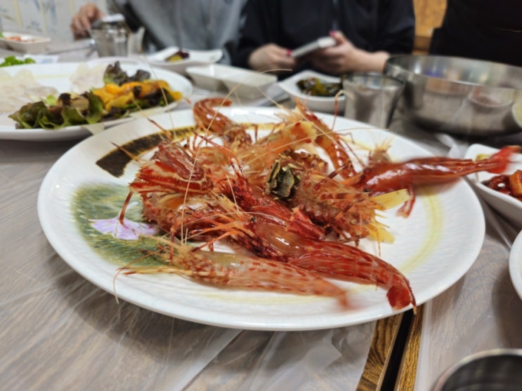  울릉도 맛집 진심 최고의 밥상 창성식당 과 향토회식당 독도새우 먹어봤습니다. #3