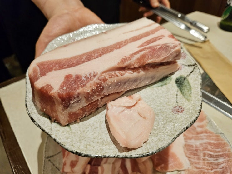  [서면고기집 고상봉] 맛있는 특수부위까지 구워주는 가게