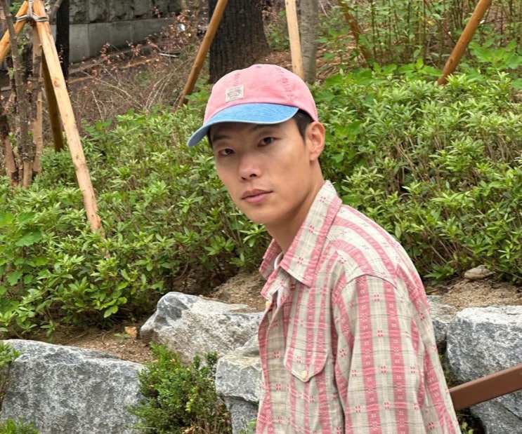 또 다시 구설수, <b>류준열</b> <b>마스터스</b> 캐디 출전 논란