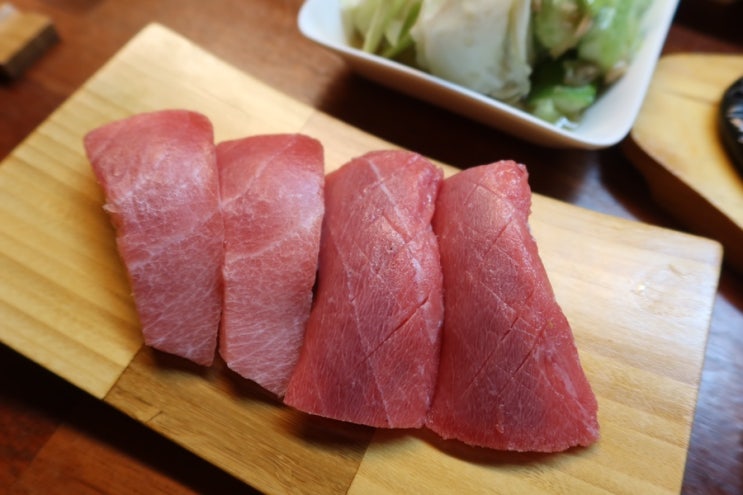  논현동 참치 혼마찌 애견동반은 문의 필수 유모차 가능