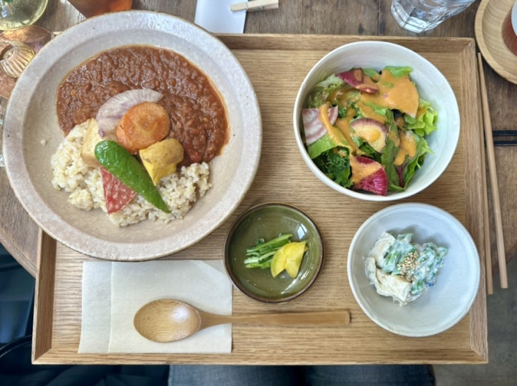  일본 도쿄 시부야 브라운 라이스 닐스야드 오모테산도 일본 가정식 맛집 비건 레스토랑 추천