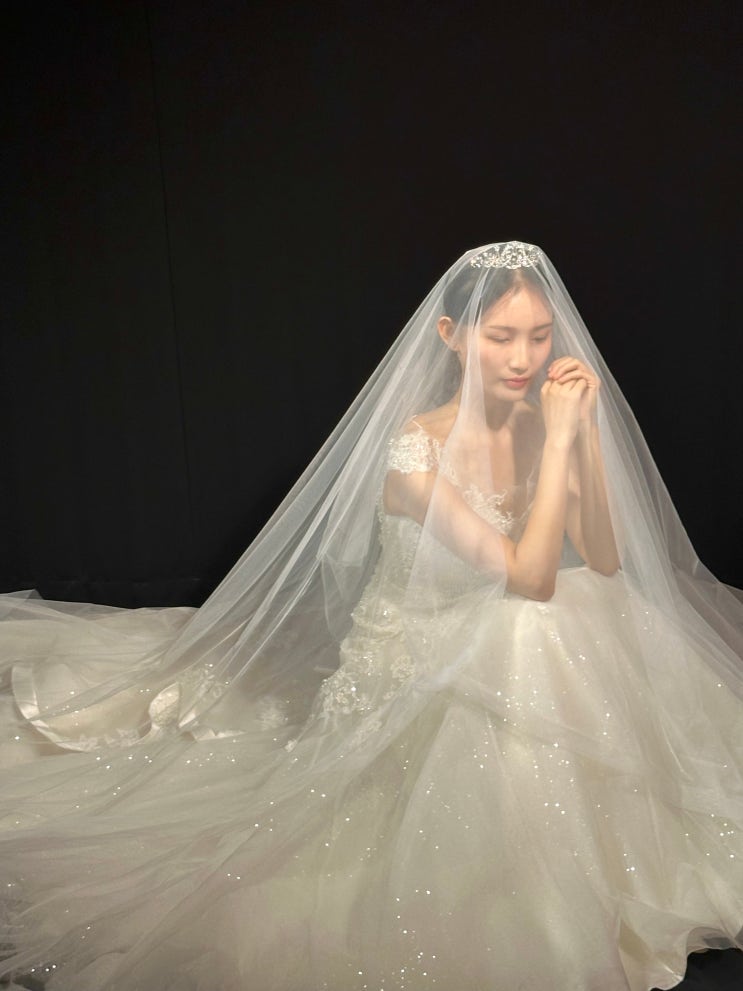  홍대 웨딩스튜디오 촬영 에이투스튜디오 가성비 세미웨딩 후기