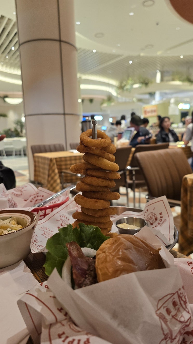  스타필드수원점 7층 삐삣버거 한남동 수제버거 맛집