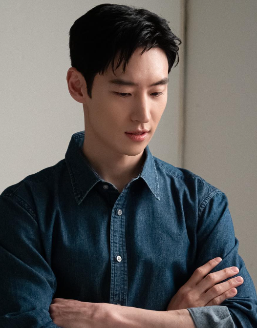 이제훈 나이 키 소속사 인스타 사진 보기