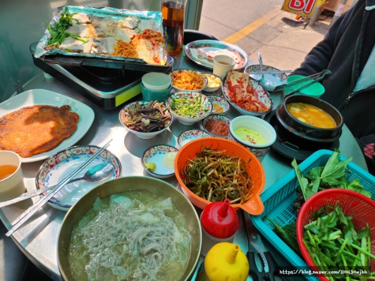  모란 냉삼 오뚜기식당 푸짐한 미나리냉삼 후기
