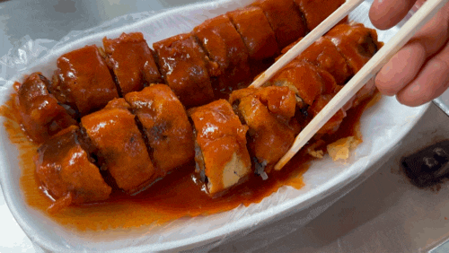  [가산디지털단지] 왕김말이랑떡볶이, 노점감성으로 서서 즐기는 특허받은 왕김말이와 친숙한 떡볶이.