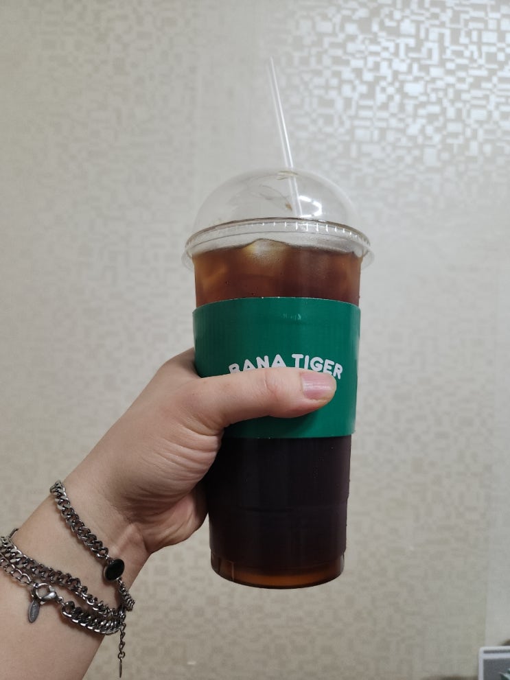  1L 대용량 킹메리카노 가성비갑 바나타이거 커피 후기