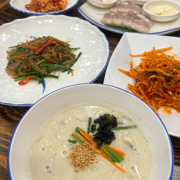  [대구/서구/내당동/두류역/내당역/7호광장/두류공원/이월드] 단체, 모임하기 좋은 대구 들깨칼국수 맛집: 시골부뚜막 7호광장점