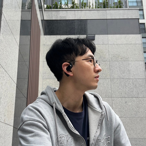  블루투스 이어폰 귀걸이형 제품 블라우풍트 착용 및 후기