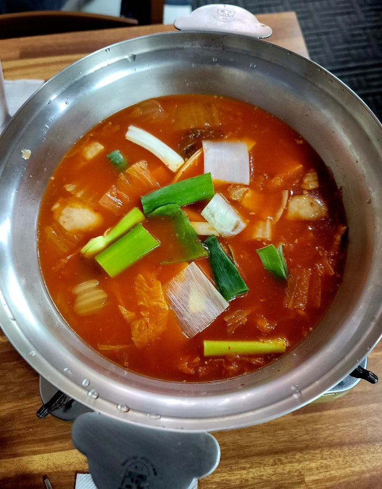 내돈내산 수요미식회 김치찌개 맛집 임현숙 김치찌개