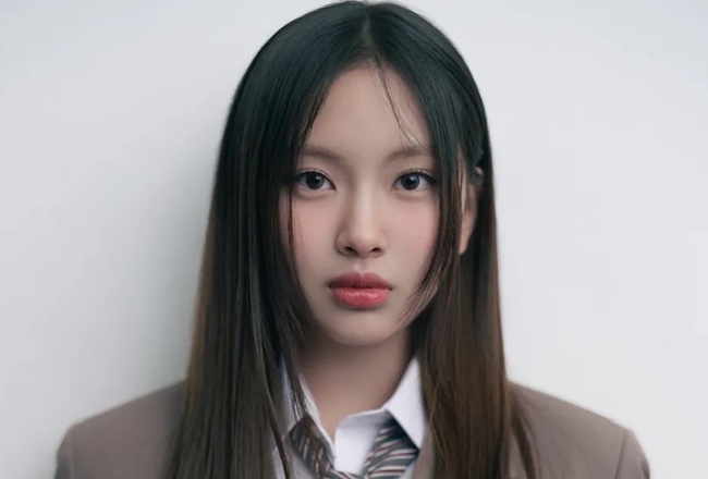 컴백 앞둔 <b>뉴진스</b>, 막내 <b>혜인</b> 부상 <b>활동</b>중단이 안타까운 이유
