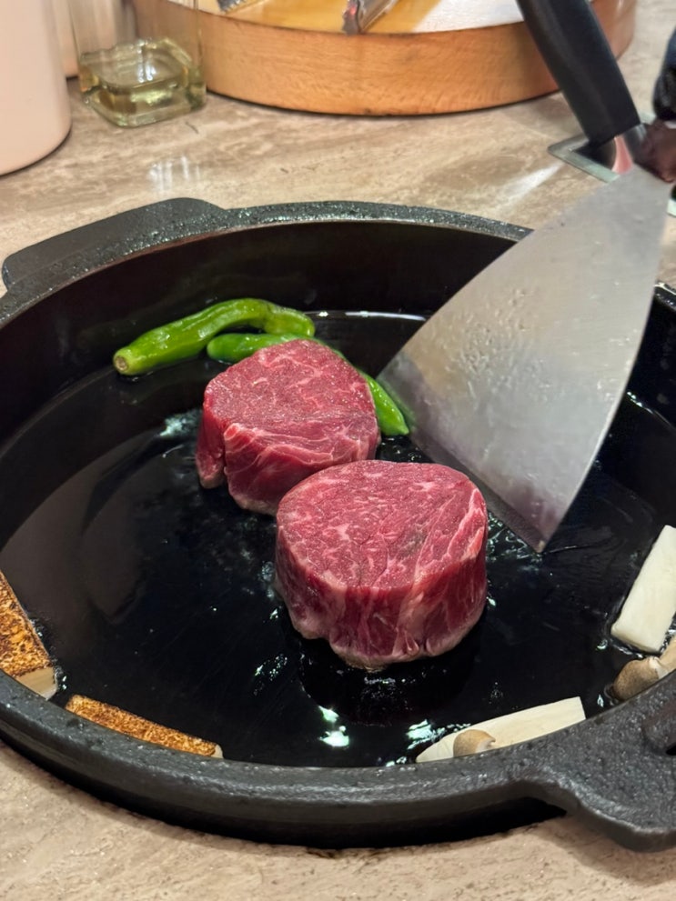  수원 광교 소고기 맛집 도쿄등심 고급스러운 분위기 부모님 생신 식당 추천