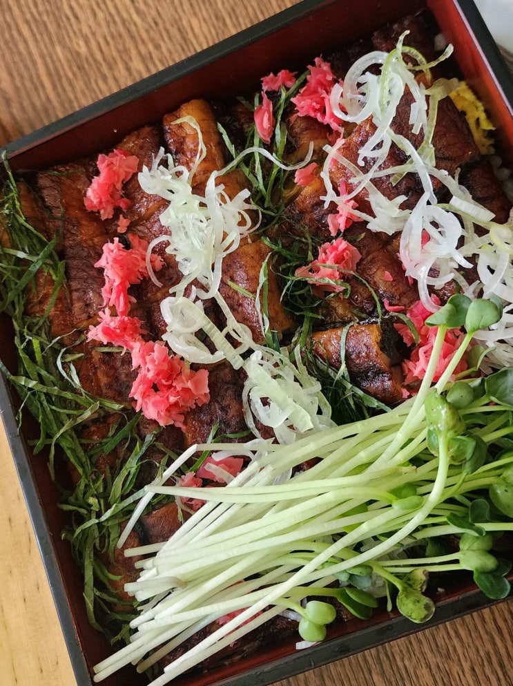  분당 초밥집, 김초생초