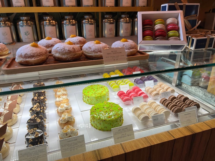  폴란드 바르샤바 여행 비주얼 좋은 디저트 맛집 Odette Tea Room