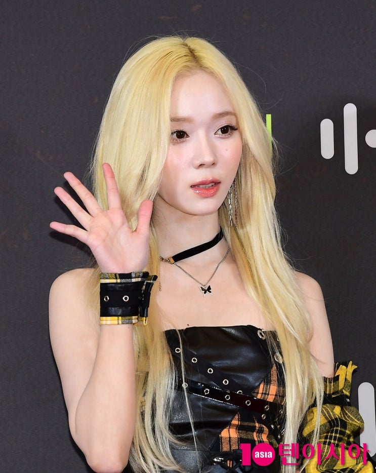<b>에스파</b> 윈터, 돌연 <b>기흉 수술</b>…월드투어는 이상 無