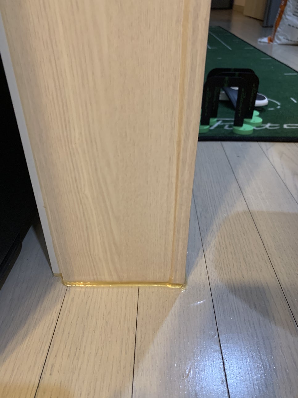벗겨진 문틀 시트지 복원 잘하는 업체