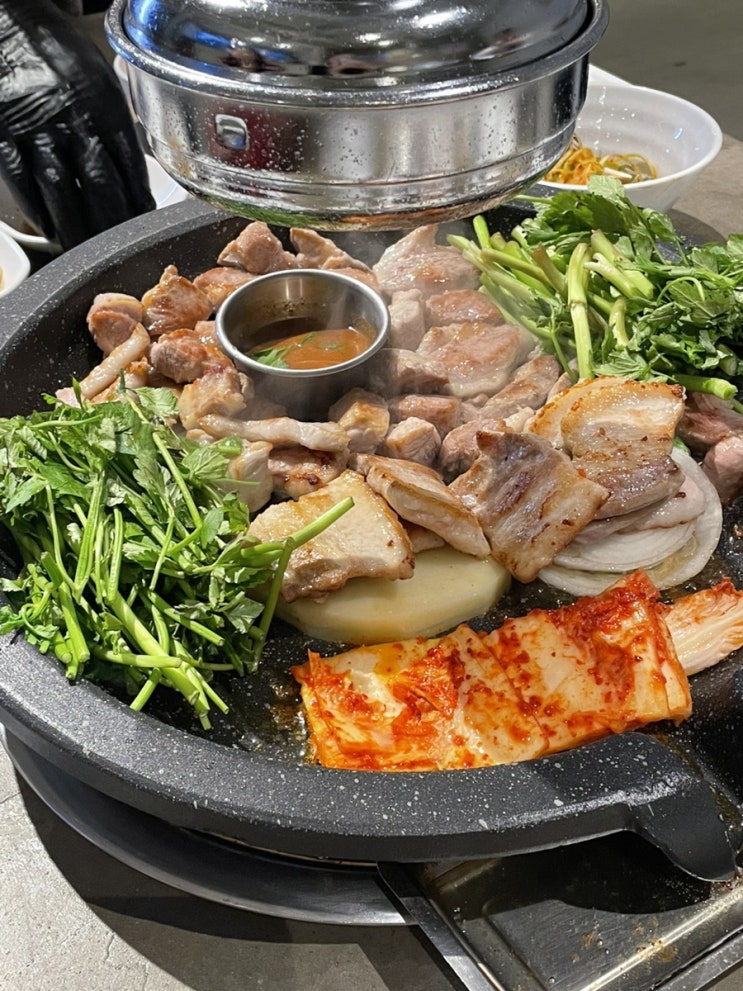  한남동 맛집 압구정진주 한남직영점 삼겹살 목살!
