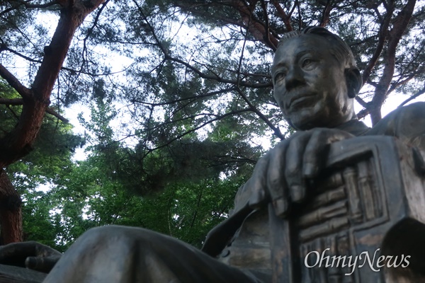 국가공인 친일파 <b>인촌 김성수</b>의 후손이 대한민국 법원에... 