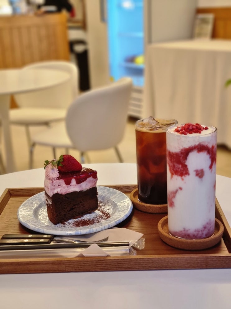  배방신상카페, 배방케이크맛집 : 배방마리모리