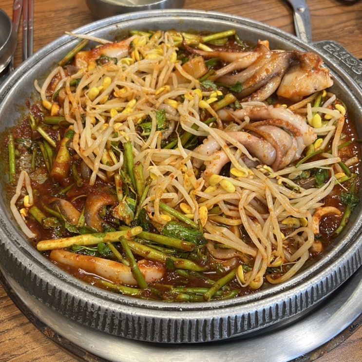  잠실 석촌호수 오징어불고기 맛집 군산오징어 본점