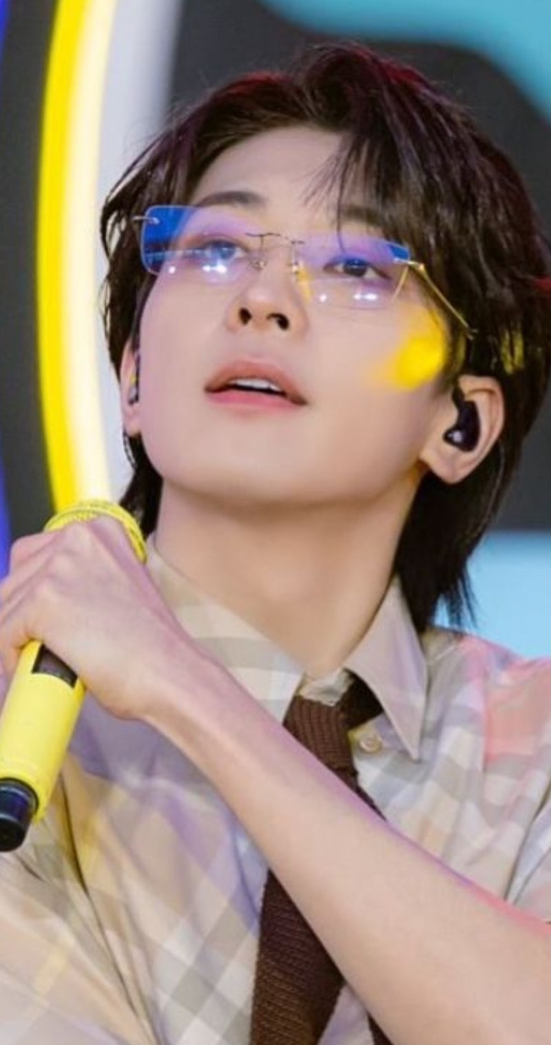 SEVENTEEN 圓佑眼鏡