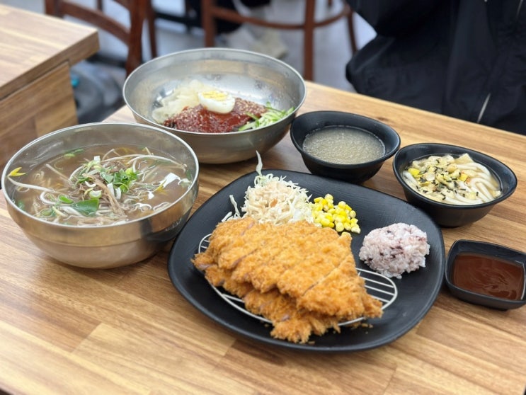  [안암맛집] 더운데 입맛 없는 날 생각나는 냉면 맛집 / 고대맛집 동동냉면돈까스!