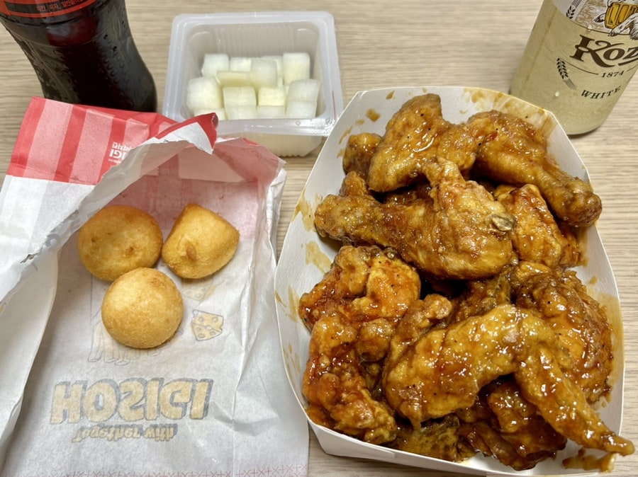 호식이두마리치킨 호계1호점 사진 5