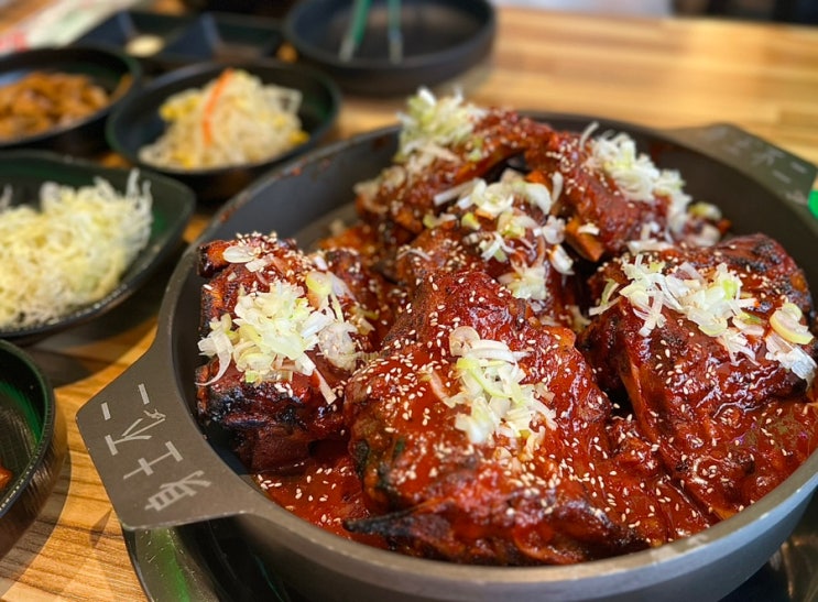  전주 뼈구이 맛집 조프로 뼈구이 앤 감자탕 효자신시가지점 밥집 추천