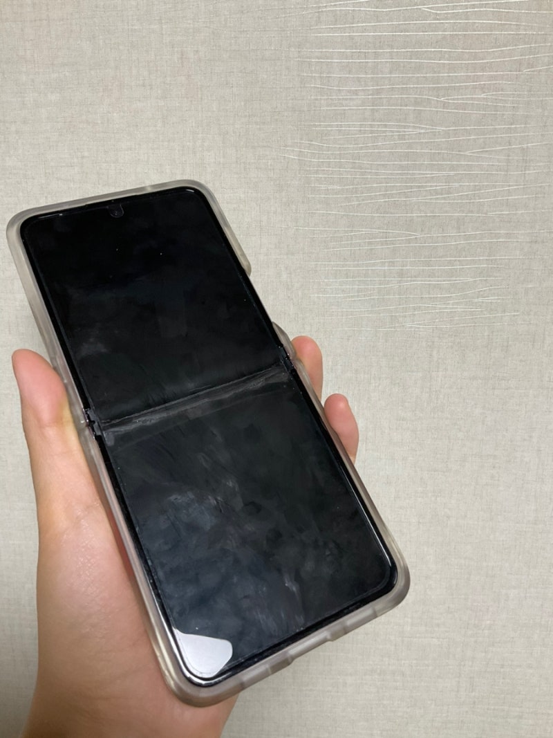 갤럭시 Z플립4 화면보호필름 1회무료 교체 방법 및 삼성전자서비스센터 방문후기