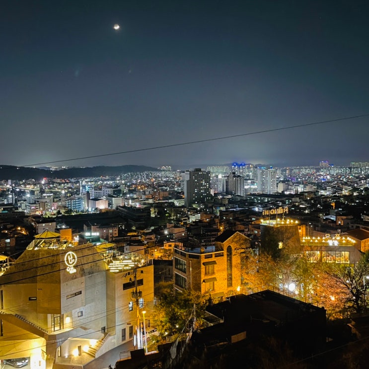  청주 수암골 전망대 야경, 주차장