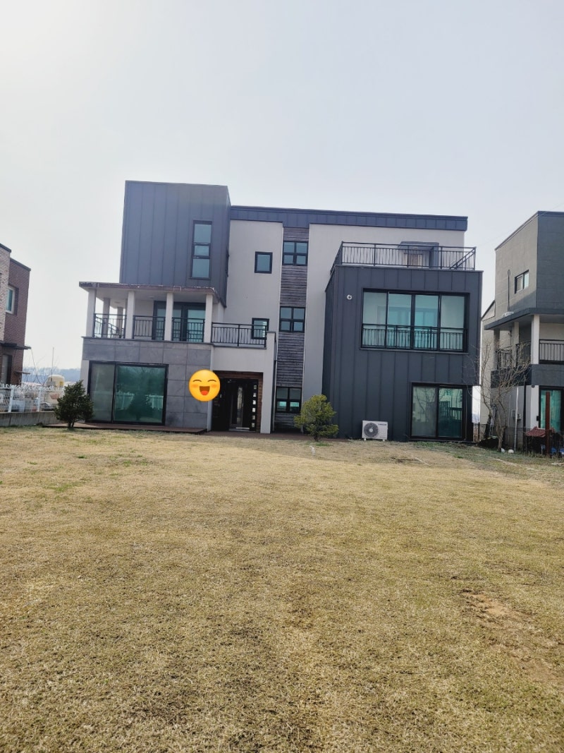 아산/ 음봉면 / 신휴저수지/ 마당 넓은 단독주택