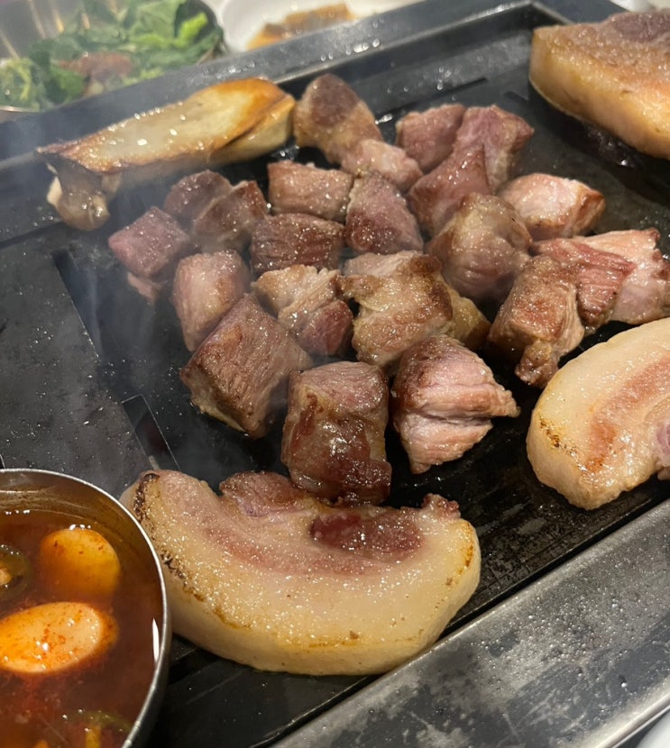  제주 그랜드 하얏트 1분거리 흙돼지 맛집 <하여금 노형본점>